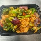 Best Chicken with Garlic Sauce in Chadds Ford, PA